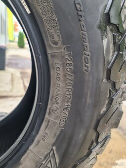 285/70 R17 BF GOODRICH - 6