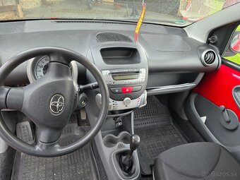 Toyota aygo 1.0 - 6