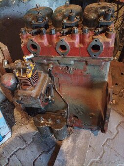 Motor Zetor 4701. - 6