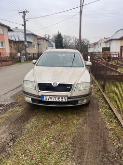 rozpredam vcelku octavia 2combi - 6