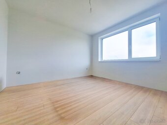 Hľadáme si suseda do dvojdomu v Báči - 6