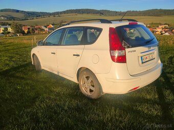 Hyundai i30 1.4i CVVT - 6