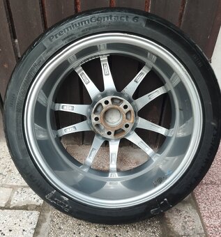 Disky R18 z ľahkej zliatiny s pneumatikami - 6