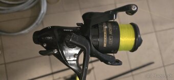 Feedrove udice a 3 komorové púzdro - 6