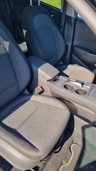 HYUNDAI Kona electric - 6