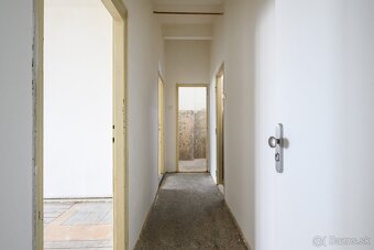Prodej útulného bytu 2+kk před rekonstrukci, Michle, Praha 4 - 6