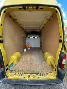Predám Renault Master 2.5 88kw - 6