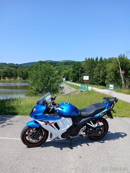 Suzuki GSX 650 F - 6