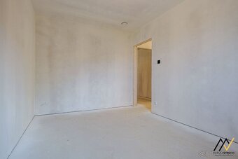 RODINNÉ DOMY, PREŠOV - VEĽKÝ ŠARIŠ, ULICA TULČÍCKA - 6
