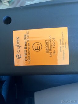 Cybex Aton B2 i-Size so základňou Base One - 6