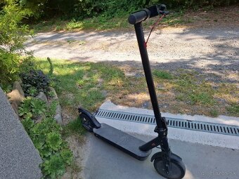 Predám nefunkčnú kolobežku SENCOR SCOOTER TWO LONG RANGE 202 - 6
