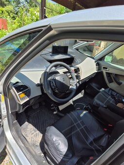 Predám Citroen C4 Picasso 1.6 HDI r.v. 2008 - 6