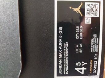 Tenisky JORDAN MAX AURA 5 = veľ.36,5 - 6