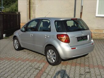 Suzuki SX4 1.6GLX 79kW 2008 145068km bez koroze - 6