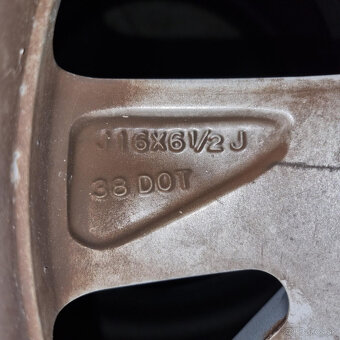 Hliníkové Mitsubishi disky 5x114.3 R16 6,5J ET38 - 6