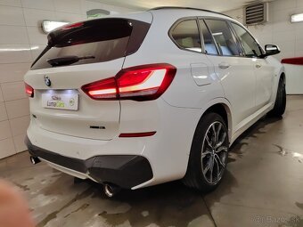 BMW X1 xDrive 20i A/T- AKO NOVÉ  TOP STAV - 6