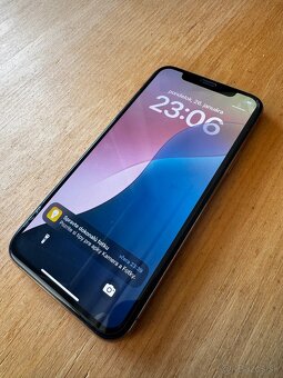 iPhone 11 pro gold 64gb - 6