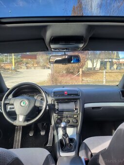 Škoda Octavia RS 2.0 TDI - 6