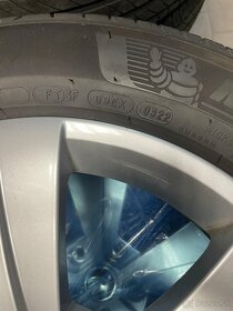 Alu disk Original Skoda R17” + pneu Michelin - 6