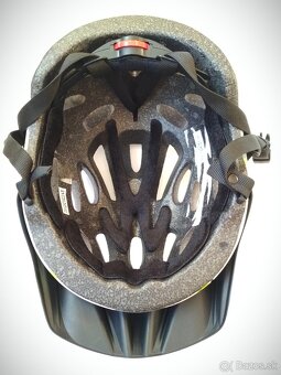 Truly Freedom Helmet - dospelácka cyklo PRILBA - 6
