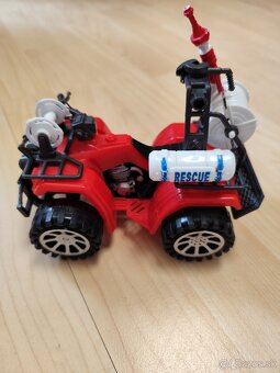 Predám parkovací dom , robot, štvorkolka - 6