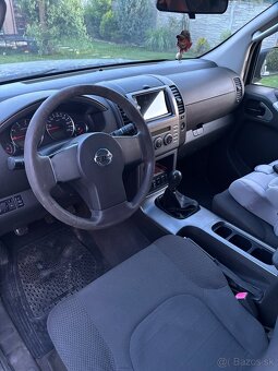 Nissan Pathfinder - 6