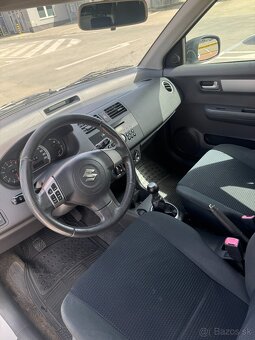 Suzuki Swift - 6