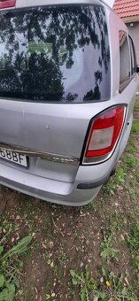 Predám opel astra H 1.7 cdti 74kw 2006 - 6