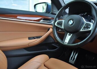 BMW Řada 5 530xD M-SPORT ČR 1.MAJ PANOR. 210 kw - 6