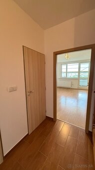 Bratislava V Garsonka s loggiou (34,73 m²) na ulici Fedinova - 6