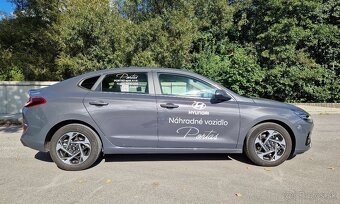 i30 Fastback 1,5 TGDi MHEV 103 kW 7DCT FAMILY - 6