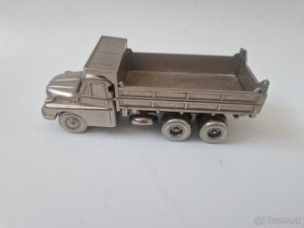 TATRA 148 -kovový model - 6