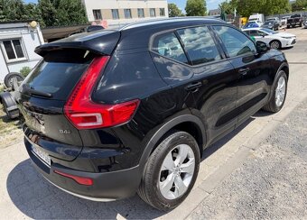 Volvo XC40 B4 Momentum Pro AWD A/T🔥 - 6