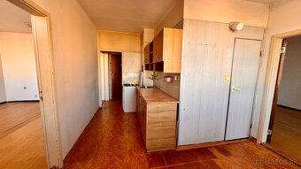 EKLUZÍVNE 2-izb byt s loggiou- Trenčín, ul. Saratovská - 6
