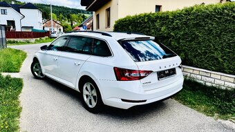 Škoda superb combi - 6