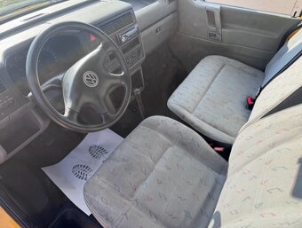 VW Volkswagen T4 Transporter 2.5 TDI 9-miestny - 6