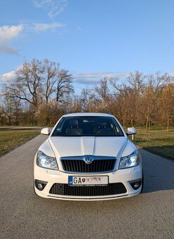 Octavia Combi 2 RS 2.0TSI 147kw - 6