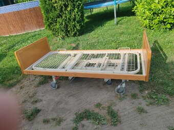 Polohovateľná posteľ - 6