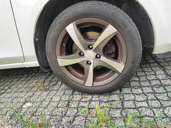 Mazda 2 1.3 MZR TE 63kW/86k M5 - 6