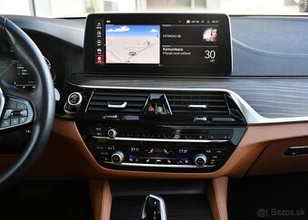 BMW Řada 5 530d xD LUXURY HUD MASAŽ TAŽNÉ 210 kw - 6