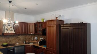 Dom s jacuzzi so saunou a krytou terasou v meste Dunajská - 6