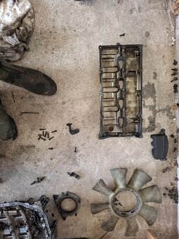 Kia Sorento 2.5 crdi 103kW - 6