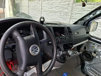 VW T5 2.5 Tdi - 6