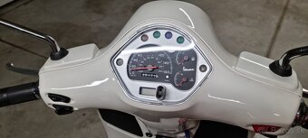 Vespa GTS 300 super - 6