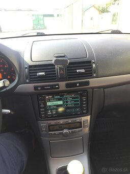 Predám Toyotu Avensis - 6