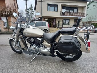 Yamaha XVS 1100 DragStar Classic - 6