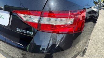 Škoda Superb 2.0 TDI Ambition DSG - 6