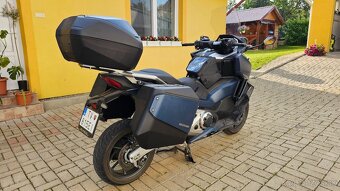 Honda Forza 750 - 6
