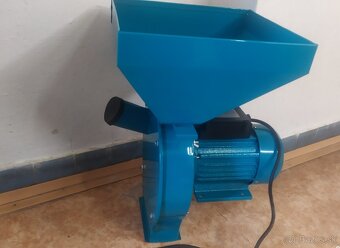 Plnička na klobásy-narážačka - 6