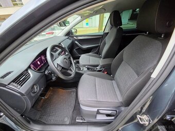 Škoda Octavia Combi 1.5 TSI Team DSG - 6